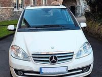 Gebraucht Mercedes A160 Elegance 95 PS (69 kW) 2012 Weiß Van / Kleinbus