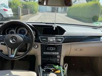 Gebraucht Mercedes E400 333 PS (244 kW) 2013 Silber Limousine