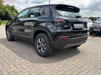 Neu Jeep Avenger Longitude 110 PS (80 kW) 2025 Schwarz SUV