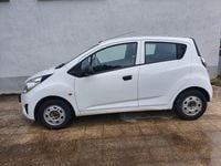 Gebraucht Chevrolet Spark 68 PS (50 kW) 2011 Weiß Kleinwagen