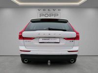 Gebraucht Volvo XC60 Momentum 197 PS (144 kW) 2020 Ice white, solid / solid SUV