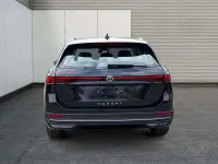 Neu VW Passat Business 150 PS (110 kW) 2025 Grenadillschwarz metallic Kombi