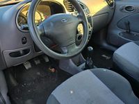 Gebraucht Ford Fiesta 60 PS (44 kW) 2000 Violet Kleinwagen