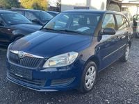 Second-hand Skoda Fabia 86 CP (63 kW) 2012 Albastru Berlinǎ