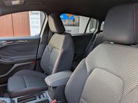 Neu Ford Focus ST-Line X 155 PS (114 kW) 2025 Weiß Limousine