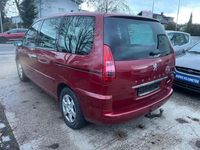 Gebraucht Peugeot 807 Tendance 136 PS (100 kW) 2007 Rot Van / Kleinbus
