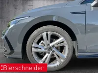Gebraucht VW Golf VIII Pro 131 PS (96 kW) 2024 Grau Limousine