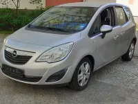 Gebraucht Opel Meriva 101 PS (74 kW) 2010 Starsilber iii m2 Van / Kleinbus