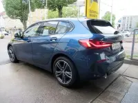 Gebraucht BMW 118 Sport Line 150 PS (110 kW) 2022 Blau Kleinwagen