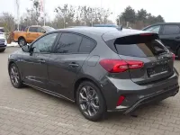 Gebraucht Ford Focus ST-Line 116 PS (85 kW) 2025 Grau Limousine