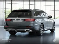 Gebraucht Mercedes E400 330 PS (242 kW) 2021 Selenitgrau Kombi