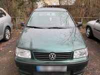 Gebraucht VW Polo 50 PS (36 kW) 2001 Grün Kleinwagen
