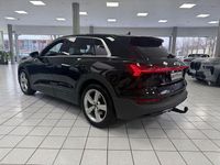 Gebraucht Audi e-tron Sport 230 kW (313 PS) 2019 Schwarz SUV