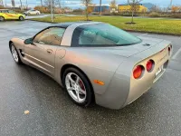 Usata Corvette C5 344 CV (253 kW) 2001 Argento Cabrio