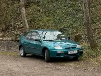 Usata Mazda 323 74 CV (54 kW) 1996 Verde Coupé