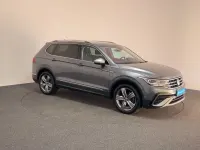 Gebraucht VW Tiguan Allspace Elegance 245 PS (180 kW) 2022 Grau SUV