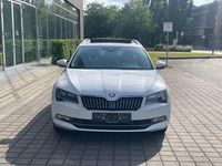 Gebraucht Skoda Superb Style 190 PS (139 kW) 2018 Weiß Kombi