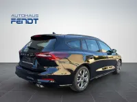 Gebraucht Ford Focus ST-Line 116 PS (85 kW) 2024 Agate black pearl metallic Kombi