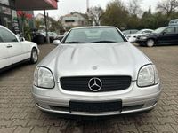 Gebraucht Mercedes SLK230 193 PS (141 kW) 1999 Silber Cabrio