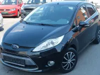 Gebraucht Ford Fiesta Titanium 69 PS (50 kW) 2010 Pantherschwarz metallic Kleinwagen