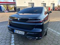 Gebraucht BMW M760e Performance 571 PS (419 kW) 2023 Schwarz Limousine