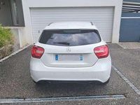 Gebraucht Mercedes A200 Urban 156 PS (114 kW) 2014 Weiß Kleinwagen