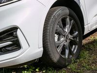 Gebraucht Ford Kuga ST-Line 224 PS (164 kW) 2021 Weiß SUV