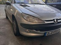 Gebraucht Peugeot 206 Premium 75 PS (55 kW) 2002 Silber Limousine