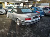 Gebraucht BMW 318 Cabriolet 116 PS (85 kW) 1999 Silber Cabrio