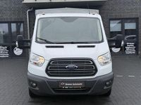 Gebraucht Ford Transit Trend 143 PS (105 kW) 2018 Frostweiß Limousine