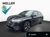 Gebraucht BMW iX Sport Line 239 kW (326 PS) 2023 Black sapphire (schwarz) SUV