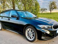 Gebraucht BMW 318 Performance 150 PS (110 kW) 2023 Schwarz Kombi