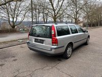 Gebraucht Volvo V70 140 PS (102 kW) 2000 Silber Kombi