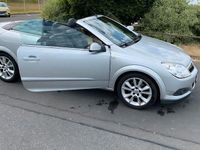 Gebraucht Opel Astra Cabriolet 140 PS (102 kW) 2007 Silber Cabrio
