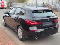 Gebraucht BMW 116 Advantage 116 PS (85 kW) 2021 Schwarz Kleinwagen