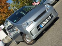 Gebraucht Daihatsu Cuore Plus 58 PS (42 kW) 2003 Silber Kleinwagen