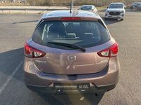 Gebraucht Mazda 2 90 PS (66 kW) 2016 Rot Limousine