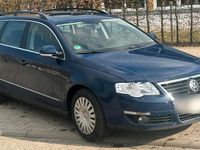 Gebraucht VW Passat 115 PS (84 kW) 2006 Blau Kombi