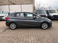 Gebraucht BMW 216 Advantage 116 PS (85 kW) 2020 Grau Kombi
