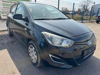 Gebraucht Hyundai i20 Classic 86 PS (63 kW) 2012 Schwarz Kleinwagen