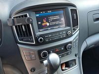 Gebraucht Hyundai H-1 170 PS (125 kW) 2017 Grau Van / Kleinbus