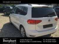 Gebraucht VW Touran Highline 190 PS (139 kW) 2017 Oryxweiß perlmutteffekt Van / Kleinbus