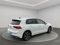 Gebraucht VW Golf VIII Style 150 PS (110 kW) 2024 Purewhite Limousine