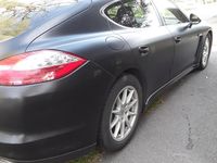 Second-hand Porsche Panamera 400 CP (294 kW) 2010 Negru Hatchback