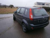 Gebraucht Ford Fiesta 80 PS (58 kW) 2008 Royalgrau met. Kleinwagen