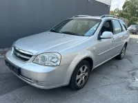 Gebraucht Chevrolet Nubira SX 109 PS (80 kW) 2010 Silber Kombi