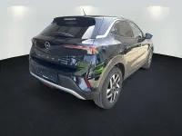 Gebraucht Opel Mokka-e Elegance 100 kW (136 PS) 2022 Diamant schwarz/karbon schwarz (metallic) SUV