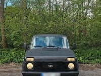 Second-hand Lada niva 83 CP (61 kW) 2014 Negru SUV