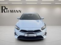 Gebraucht Kia Ceed Style 101 PS (74 kW) 2025 Weiß Kleinwagen