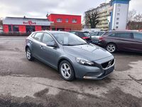 Gebraucht Volvo V40 Kinetic 150 PS (110 kW) 2016 Osmium grey / metallic Kombi